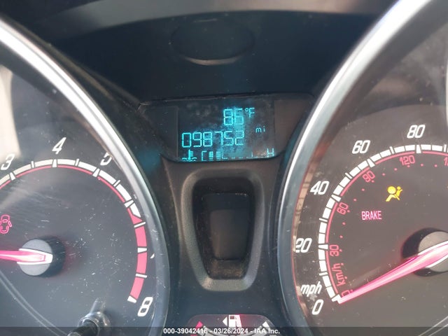 Ford FIESTA ST 2018 3FADP4GX6JM120266 Image 16