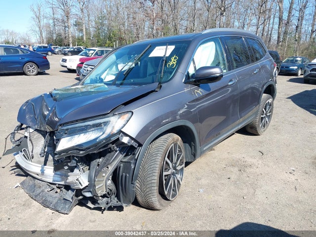 Honda Pilot Touring 2019 5FNYF6H96KB074552 Image 2