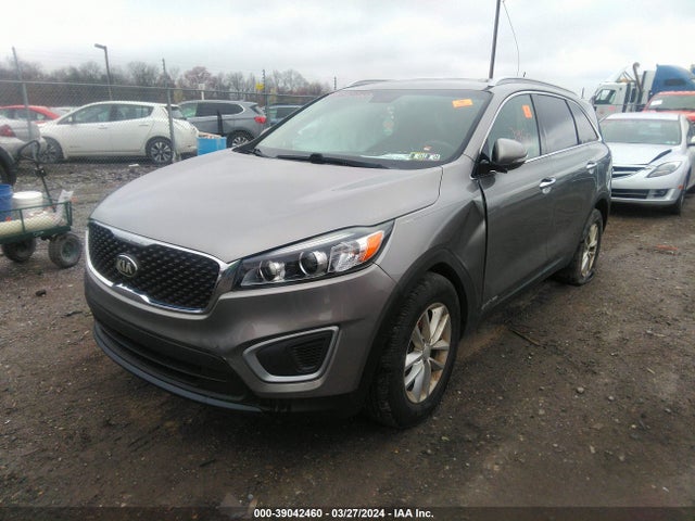 KIA Sorento 3.3l Lx 2017 5XYPGDA50HG275983 Image 2