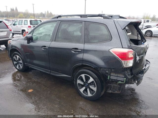 JF2SJAEC8HH438956 Subaru Forester 2.5i Premium