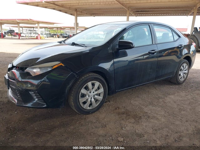 Toyota COROLLA LE 2016 5YFBURHE2GP502221 Image 2