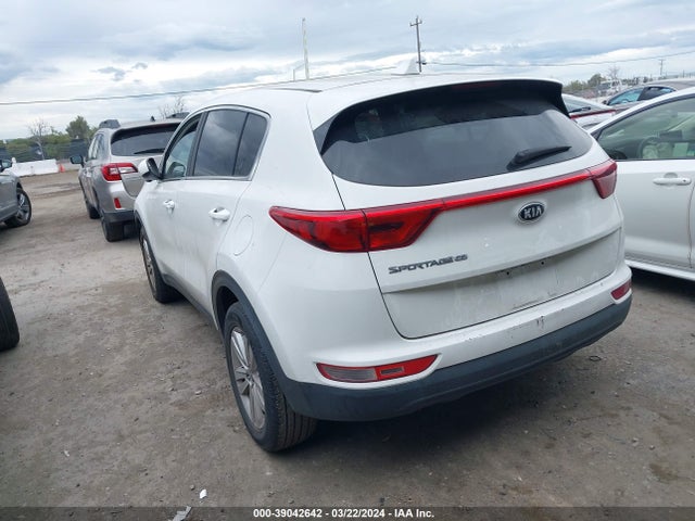KIA Sportage Lx 2018 KNDPM3AC7J7325542 Image 3