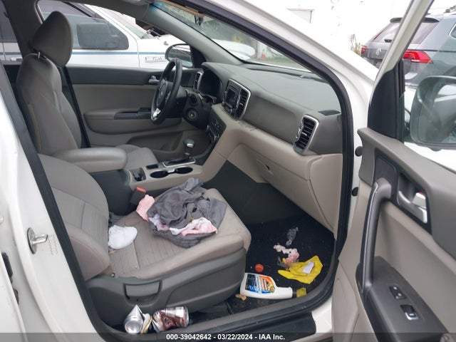 KIA Sportage Lx 2018 KNDPM3AC7J7325542 Image 5