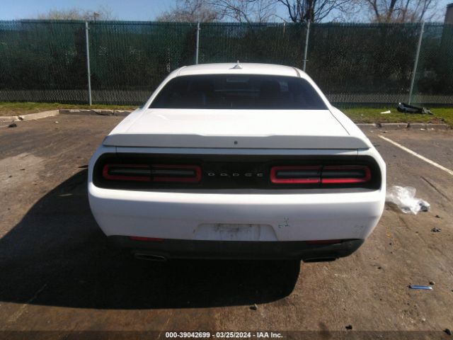 2C3CDZBG9FH901229 Dodge Challenger Sxt Plus