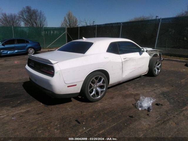 2C3CDZBG9FH901229 Dodge Challenger Sxt Plus