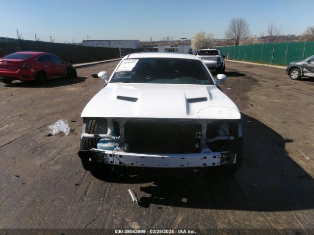 2C3CDZBG9FH901229 Dodge Challenger Sxt Plus
