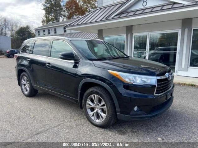 Toyota Highlander Xle V6 2015 5TDJKRFH4FS108837 Image 1