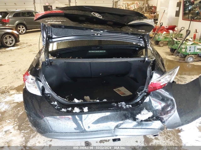 Toyota COROLLA SE 2019 5YFBURHE2KP947499 Image 16