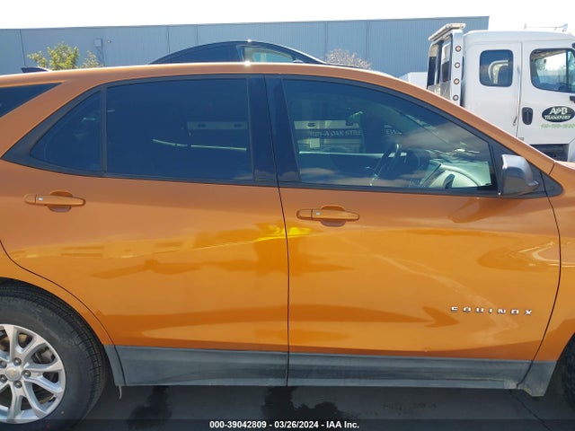 Chevrolet EQUINOX LS 2018 2GNAXREV0J6130241 Image 13