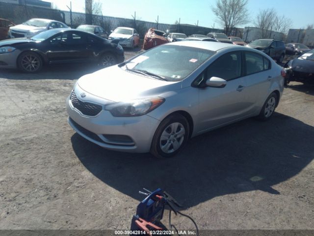 KNAFK4A63F5313602 KIA FORTE LX