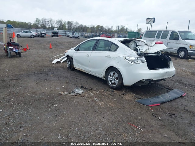 KIA FORTE LX 2016 KNAFK4A63G5481466 Image 3