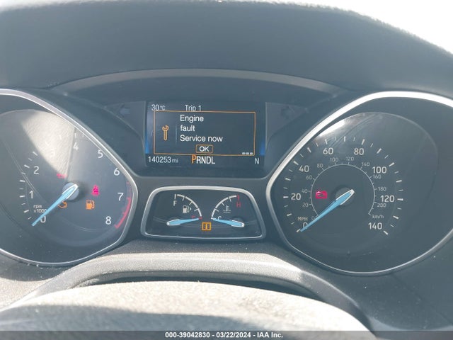 Ford FOCUS SE 2015 1FADP3K23FL275890 Image 7