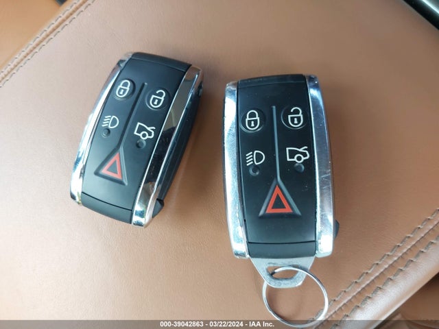 2012 JAGUAR XF SAJWA0HBXCLS41145 Photo 10