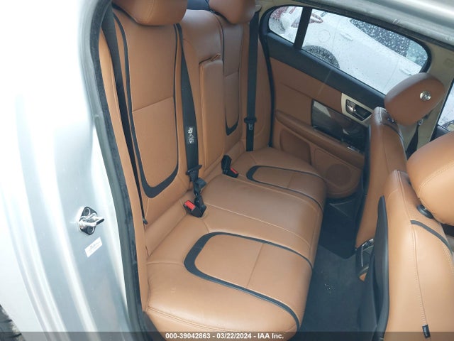 2012 JAGUAR XF SAJWA0HBXCLS41145 Photo 7