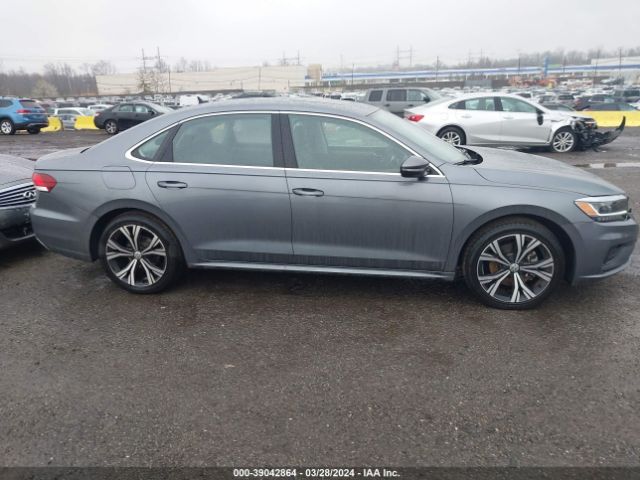 1VWSA7A36NC002037 Volkswagen Passat 2.0t Se