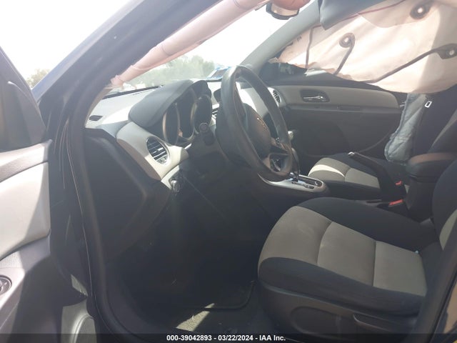 Chevrolet CRUZE LIMITED 2016 1G1PC5SG5G7142965 Image 18