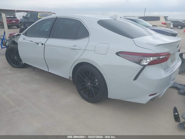 Toyota CAMRY XSE 2022 4T1K61AK3NU030778 Image 3