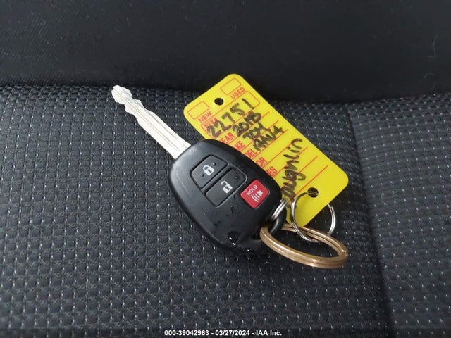 Toyota Rav4 Xle 2018 2T3RFREV2JW803100 Image 11