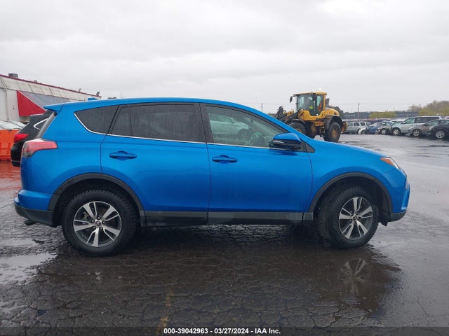 Toyota Rav4 Xle 2018 2T3RFREV2JW803100 Image 14