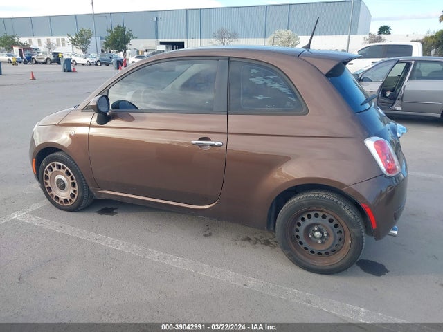 2013 FIAT 500 3C3CFFAR3DT544131 Photo 2
