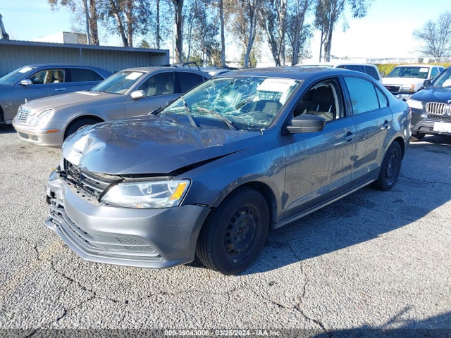 3VW1K7AJ1FM303953 Volkswagen Jetta 2.0l S