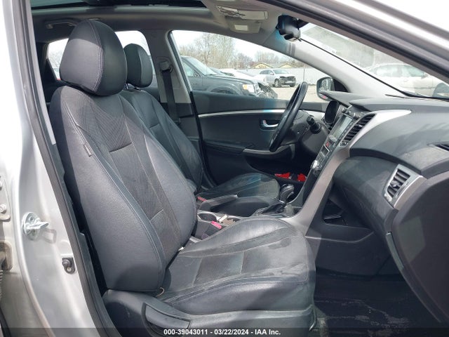 Hyundai ELANTRA GT 2016 KMHD35LH3GU262665 Image 5