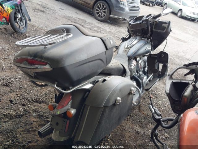 2019 INDIAN MOTORCYCLE CO. ROADMASTER 56KTRAAA0K3369887 Photo 3