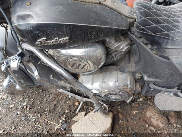 2019 INDIAN MOTORCYCLE CO. ROADMASTER 56KTRAAA0K3369887 Photo 8