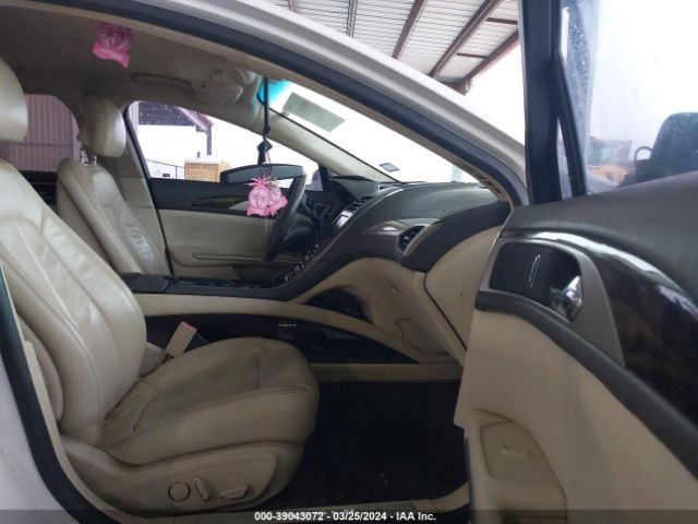3LN6L2G96ER823178 Lincoln MKZ