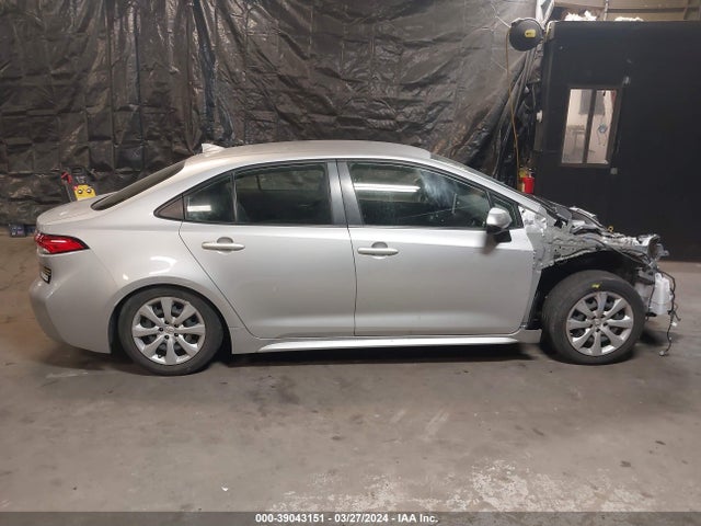 Toyota COROLLA LE 2021 JTDEPMAEXMJ147414 Image 14