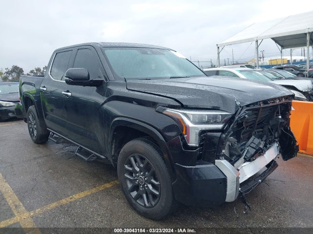 Toyota Tundra Platinum 2023 5TFNA5DB1PX076453 головне зображення