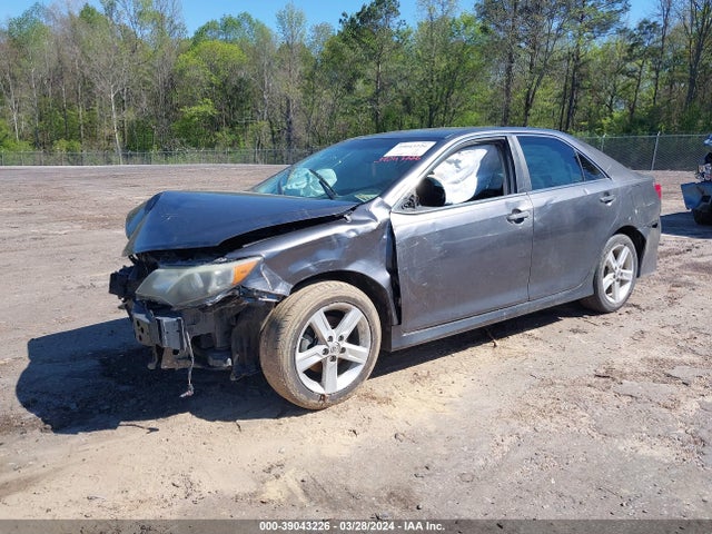 Toyota CAMRY SE 2014 4T1BF1FK2EU424717 Image 2