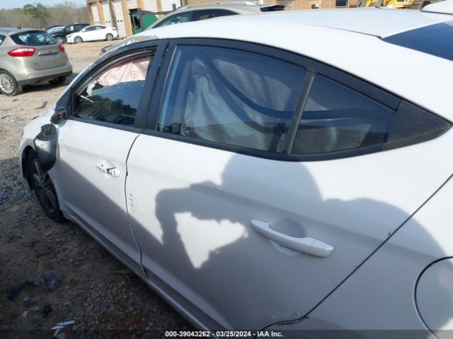 5NPD84LF0JH296403 Hyundai Elantra Sel/value/limited