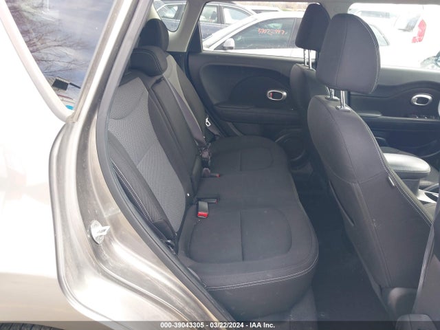 KIA SOUL + 2018 KNDJP3A53J7536087 Image 8
