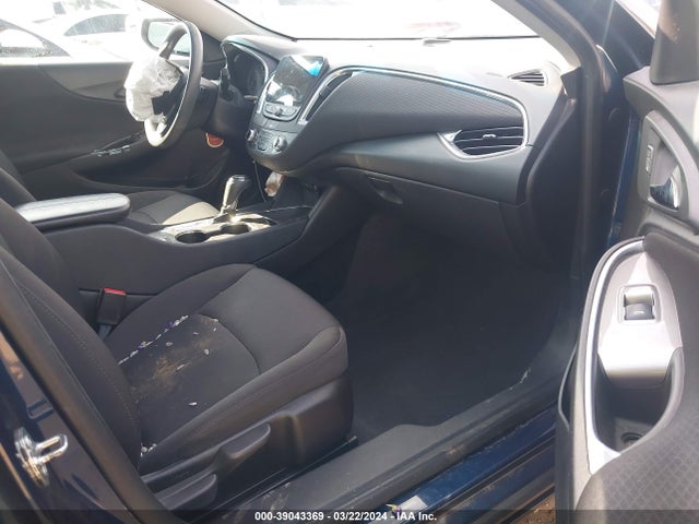 Chevrolet MALIBU LT 2019 1G1ZD5STXKF139559 Image 5