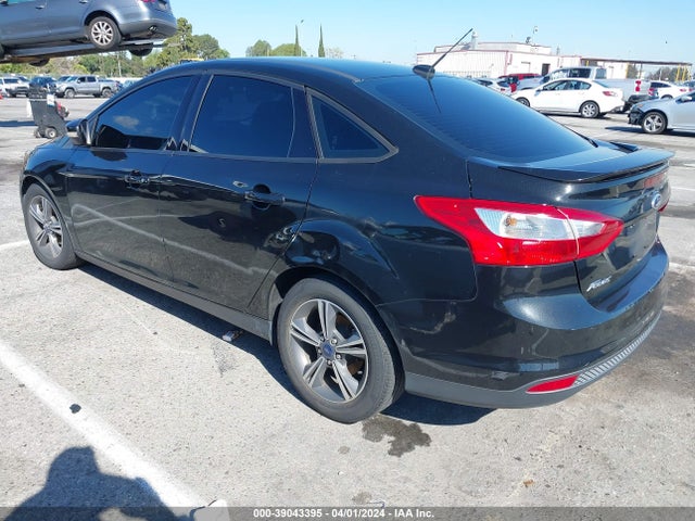 Ford FOCUS SE 2014 1FADP3F21EL308751 Image 3