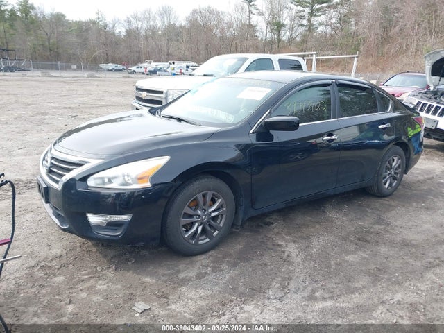 Nissan Altima 2.5 S 2015 1N4AL3APXFN903492 Image 2