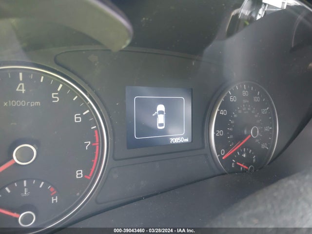 KIA Optima Lx 2018 5XXGT4L32JG236216 Image 7