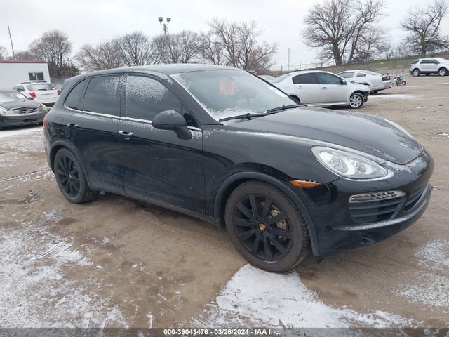 2011 PORSCHE CAYENNE WP1AB2A2XBLA50933 Photo 0