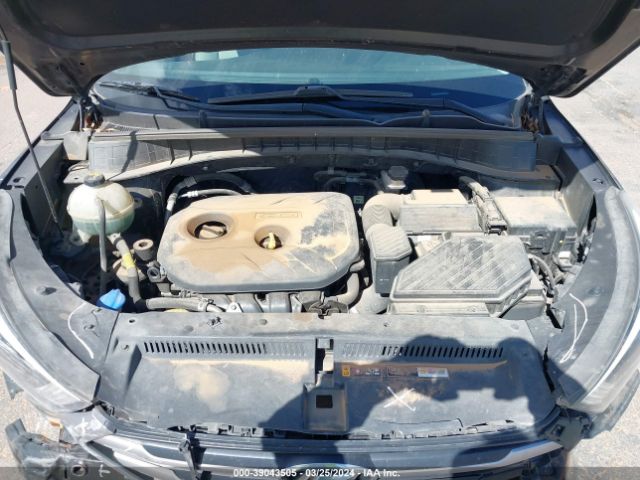 KM8J23A42JU634143 Hyundai TUCSON SE