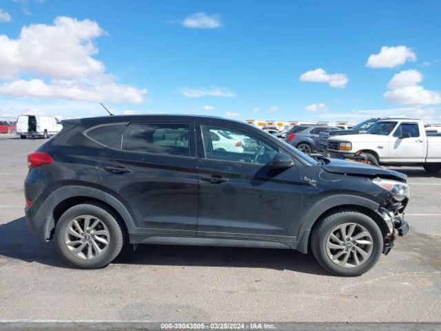 KM8J23A42JU634143 Hyundai TUCSON SE