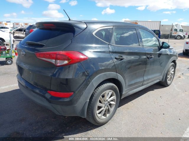 KM8J23A42JU634143 Hyundai TUCSON SE