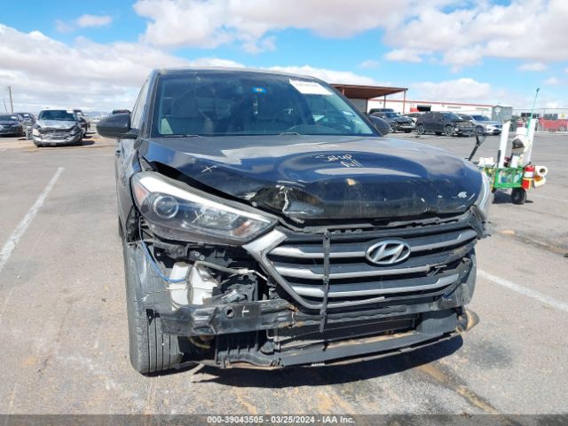 KM8J23A42JU634143 Hyundai TUCSON SE