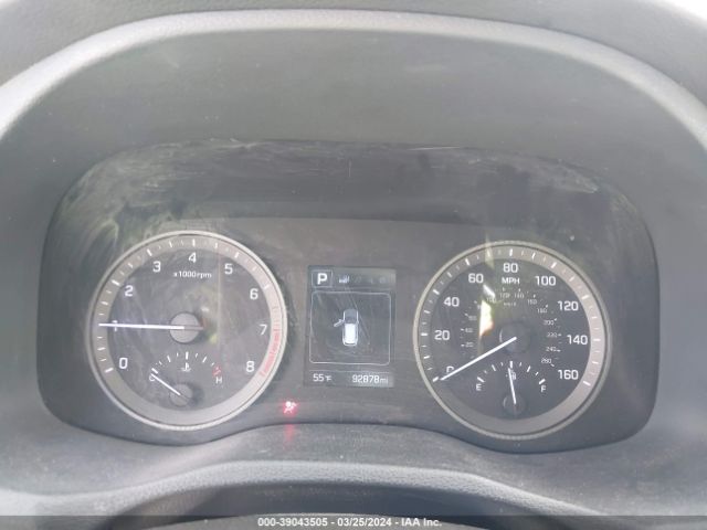 KM8J23A42JU634143 Hyundai TUCSON SE