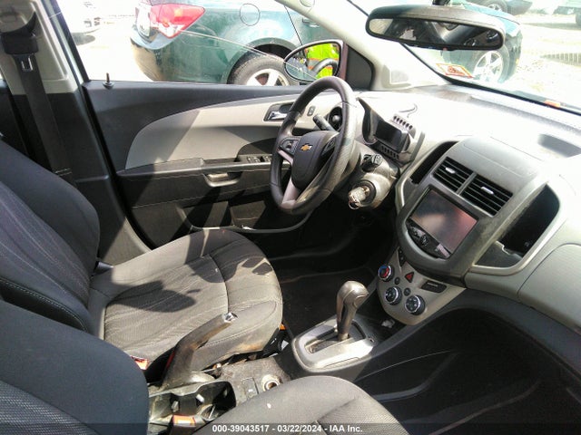 Chevrolet Sonic Lt Auto 2014 1G1JC6SH3E4234577 Image 5