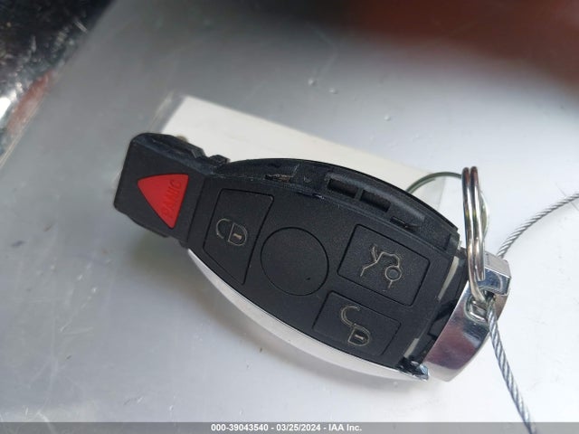 WDDGJ4HBXFG367681 Mercedes-Benz C 250