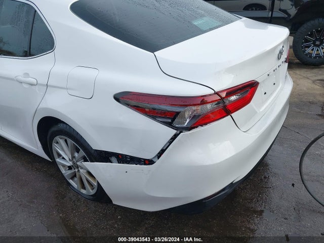 Toyota CAMRY LE 2021 4T1C11AK6MU616022 Image 19