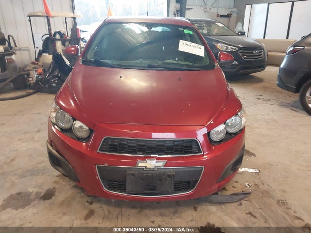 Chevrolet Sonic Lt Auto 2014 1G1JC6SBXE4168623 Image 12