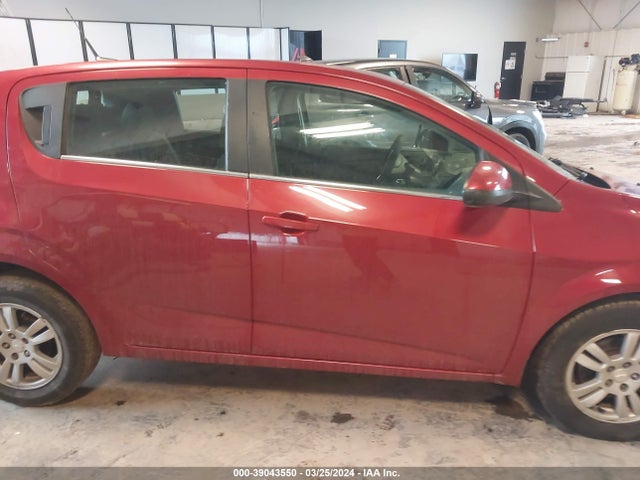 Chevrolet Sonic Lt Auto 2014 1G1JC6SBXE4168623 Image 13