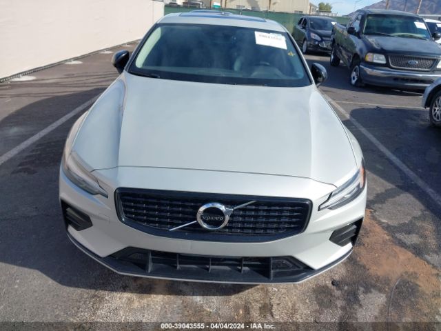7JRL12TZ2NG189279 Volvo S60 B5 Black Edition Momentum/b5 Inscription/b5 Momentum